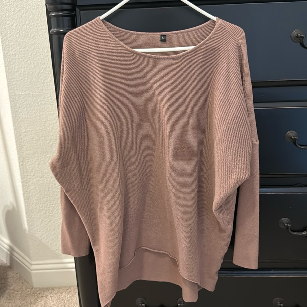 Long sleeve overfit sweater- dark mauve color